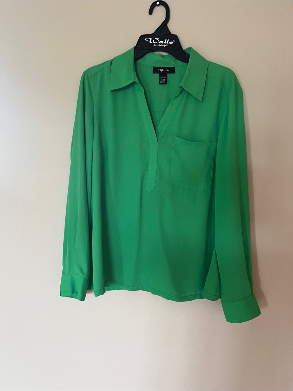 Style & Co. Bright Green V-Neck Long-Sleeve Blouse